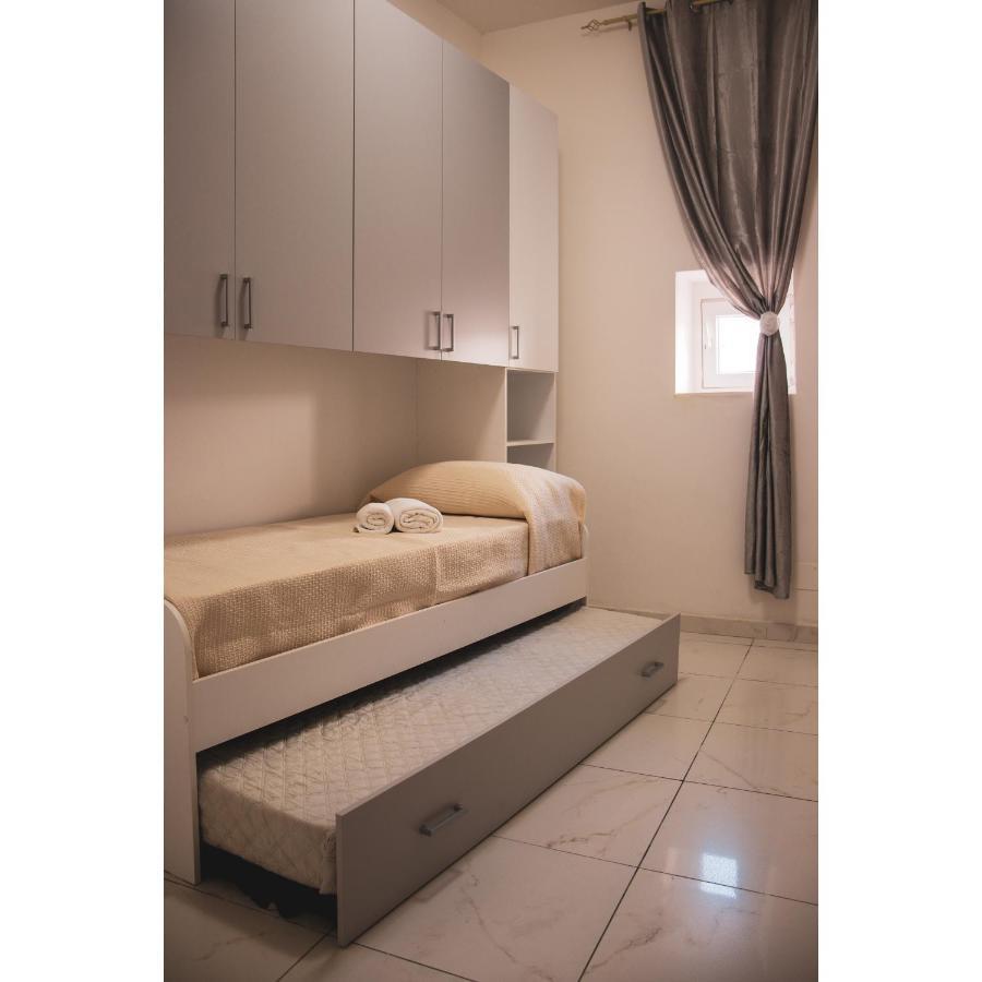 Historical Center Duomo Suite Naples Exterior photo